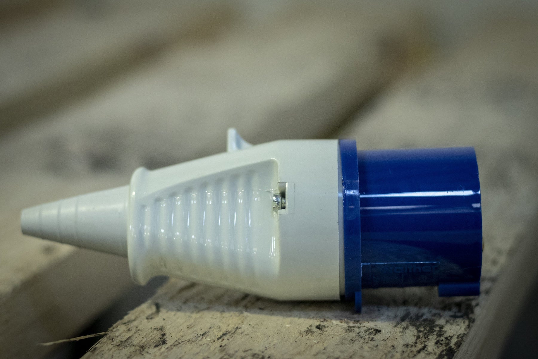Blue 3 pin 240V plug PCWS 